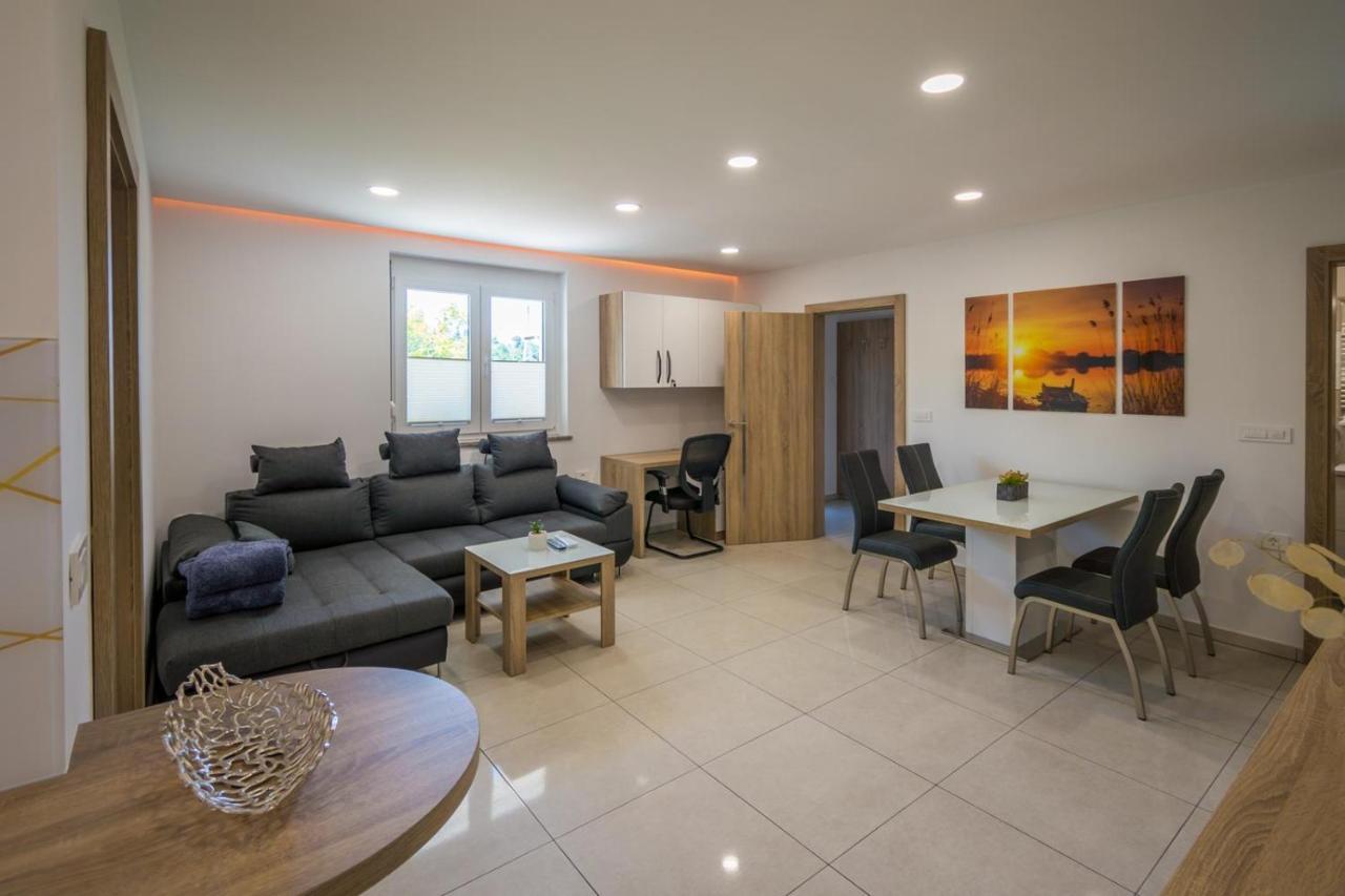 Apartments Relax Порторож Екстер'єр фото